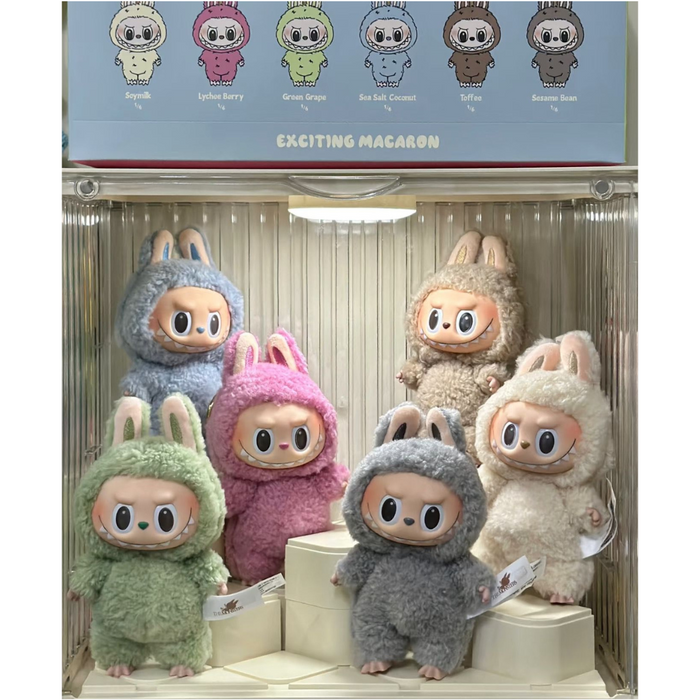 POP MART THE MONSTERS – Labubu „Exciting Macaron“ Vinyl Blind Box  • 17 cm Plüschfigur • 100 % Original mit QR-Code zur Echtheitsprüfung