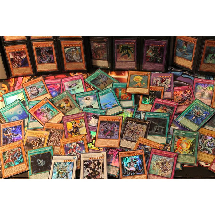 YU-GI-OH! 50 Holo Karten Sammlung - englisch - (z.B. XYZ, Synchro, Super, Ultra usw.) Yugioh Glitzer Karten + 1x Heartforcards Toploader
