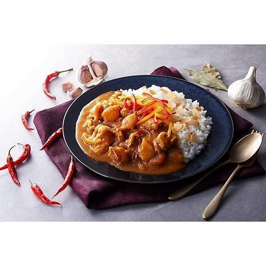 3x220g S&B GOLDEN CURRY BLACK- Japanese Curry Mix - vegetarian no meat contained - Geschmack: Hot