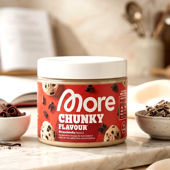 MORE Chunky Flavour Stracciatella 150 g – Geschmackspulver mit 35 % Schokoladenstückchen zum Verfeinern von Speisen und Getränken